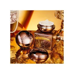 CREME FACIAL CREME BRANQUEADOR DE CUIDADOS LUXUOSOS 50ML. GUSHIYUTA